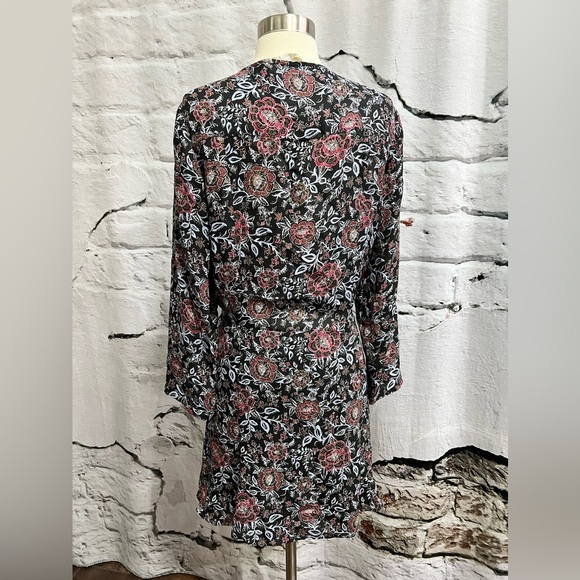 Veronica Beard Dropped Tie Waist 100% Silk Red‎ Blue Black Ruffle Dress Sleeves - Picture 6 of 8